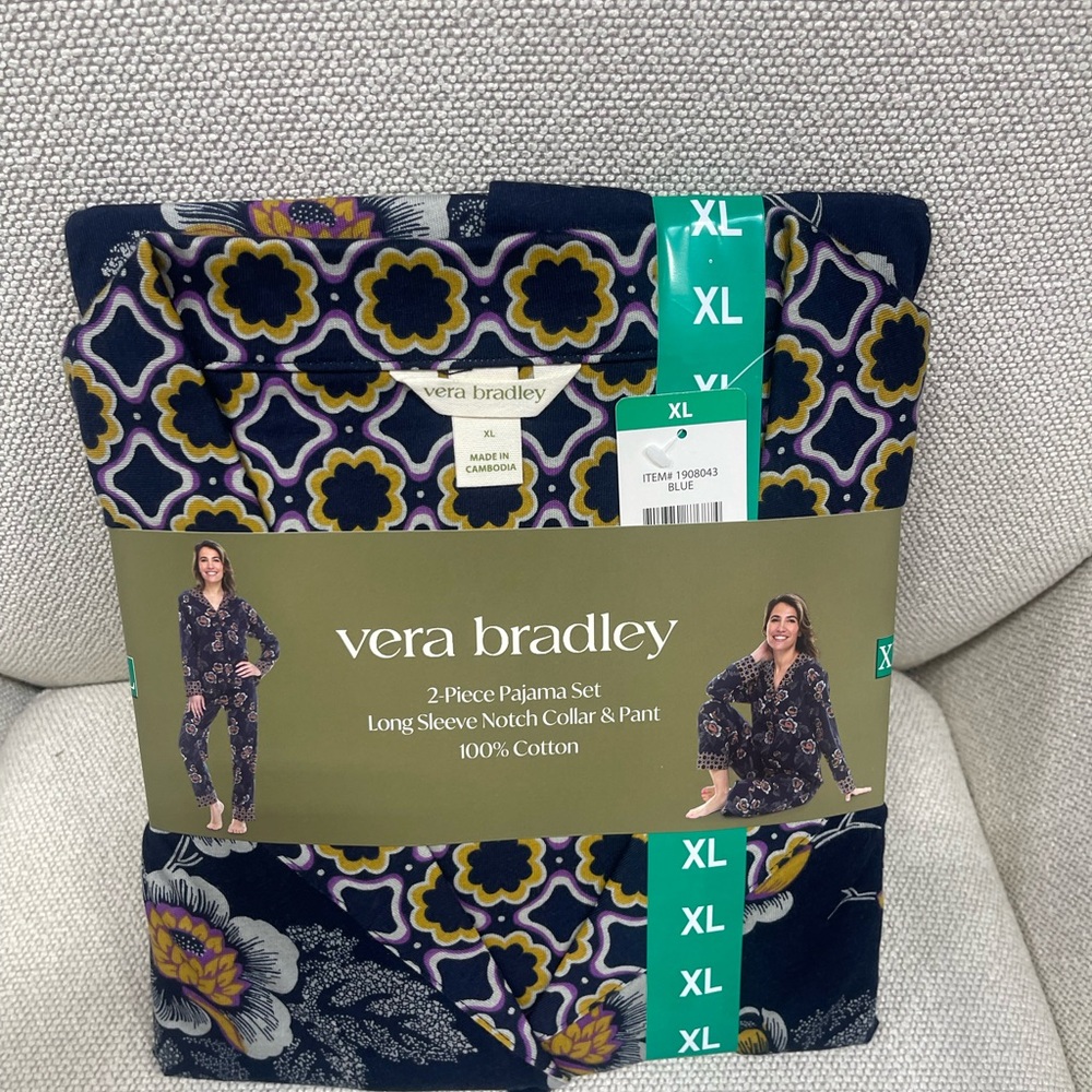 Brand New Womens Vera Bradley Navy Floral Pajama Set XL